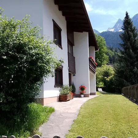 Heimatplatzle Holiday home *